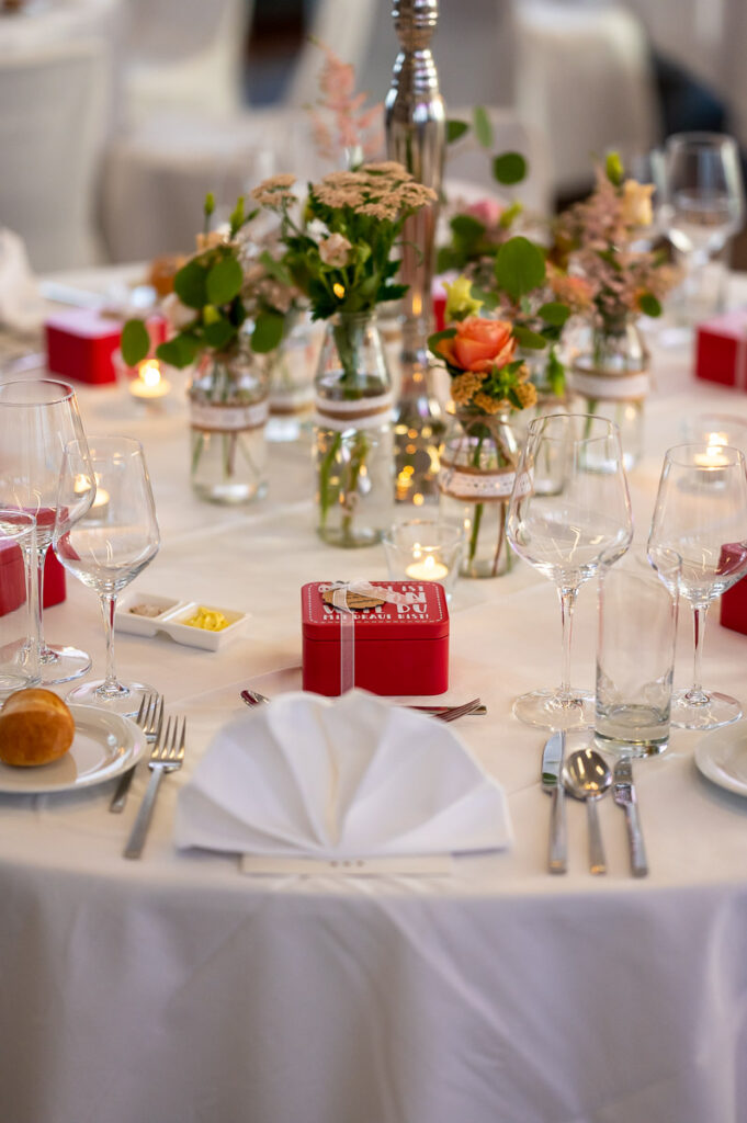 Hochzeit in der reformierten Kirche in Hergiswil Nidwalden Hochzeitsfeier im Engel in Stans