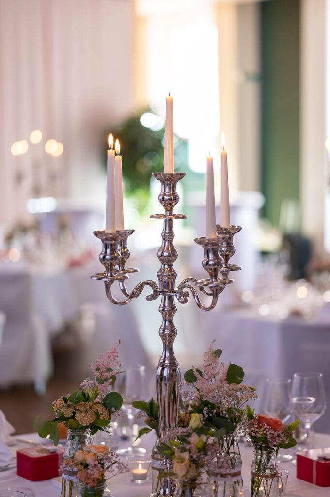 Hochzeit in der reformierten Kirche in Hergiswil Nidwalden Hochzeitsfeier im Engel in Stans
